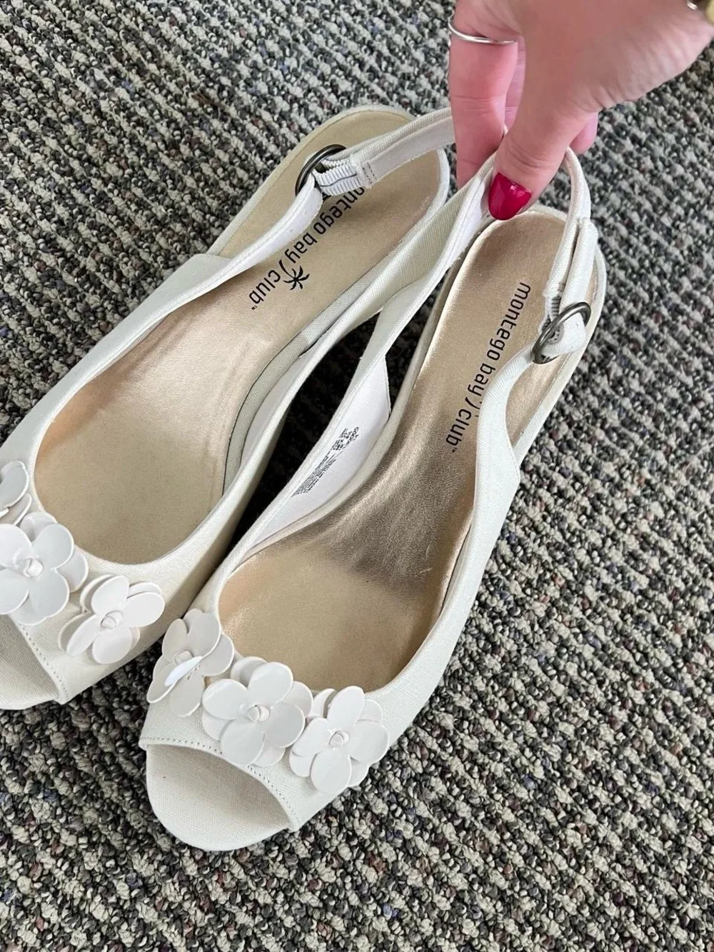 Y2K White Floral Appliqué Slingback Wedge Sandals
